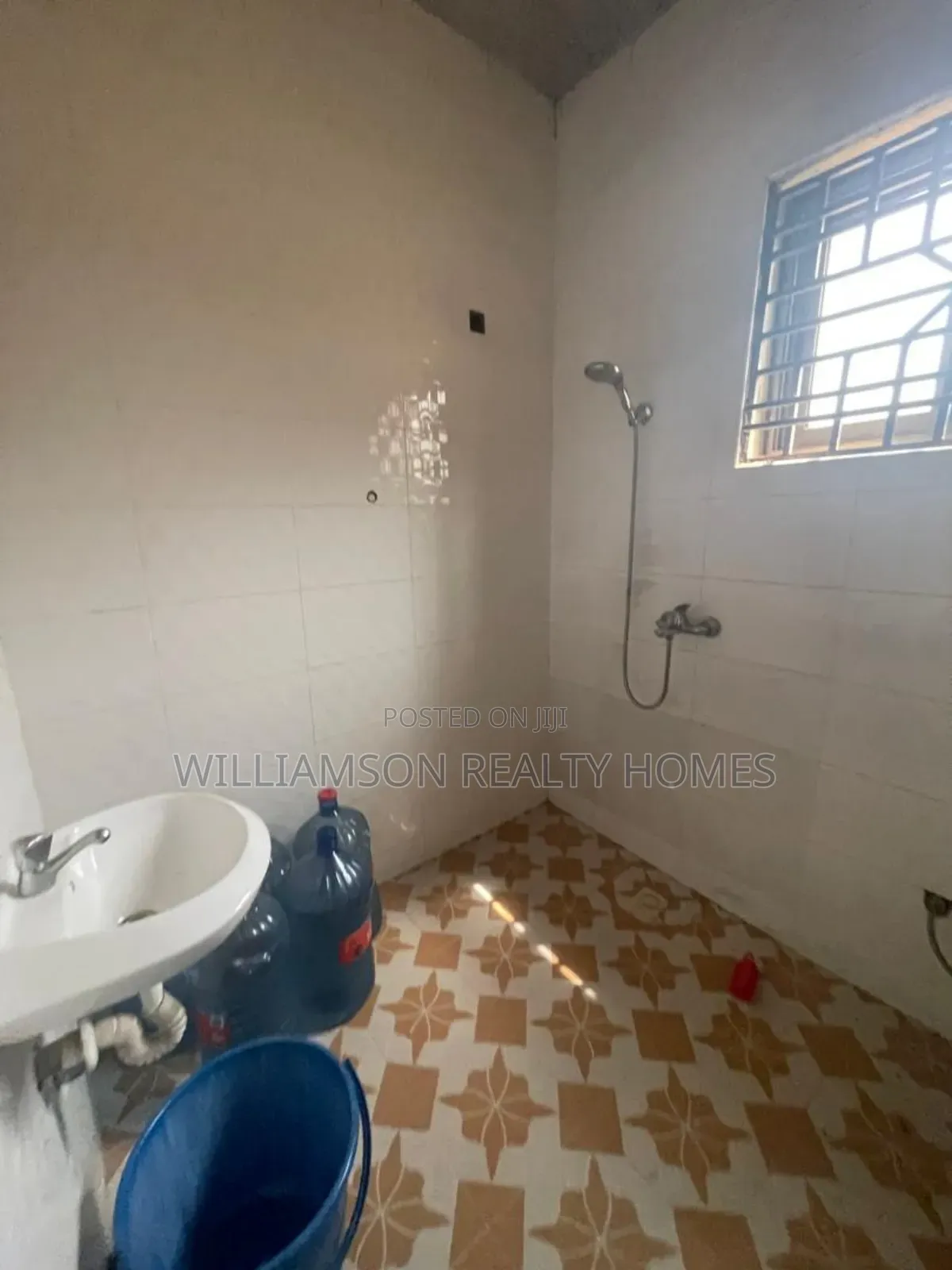 1bdrm Apartment in Papaye Area, Spintex for rent