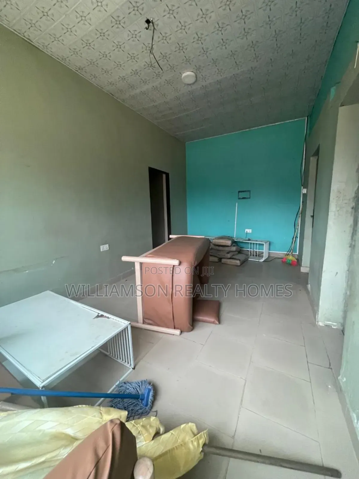 1bdrm Apartment in Papaye Area, Spintex for rent