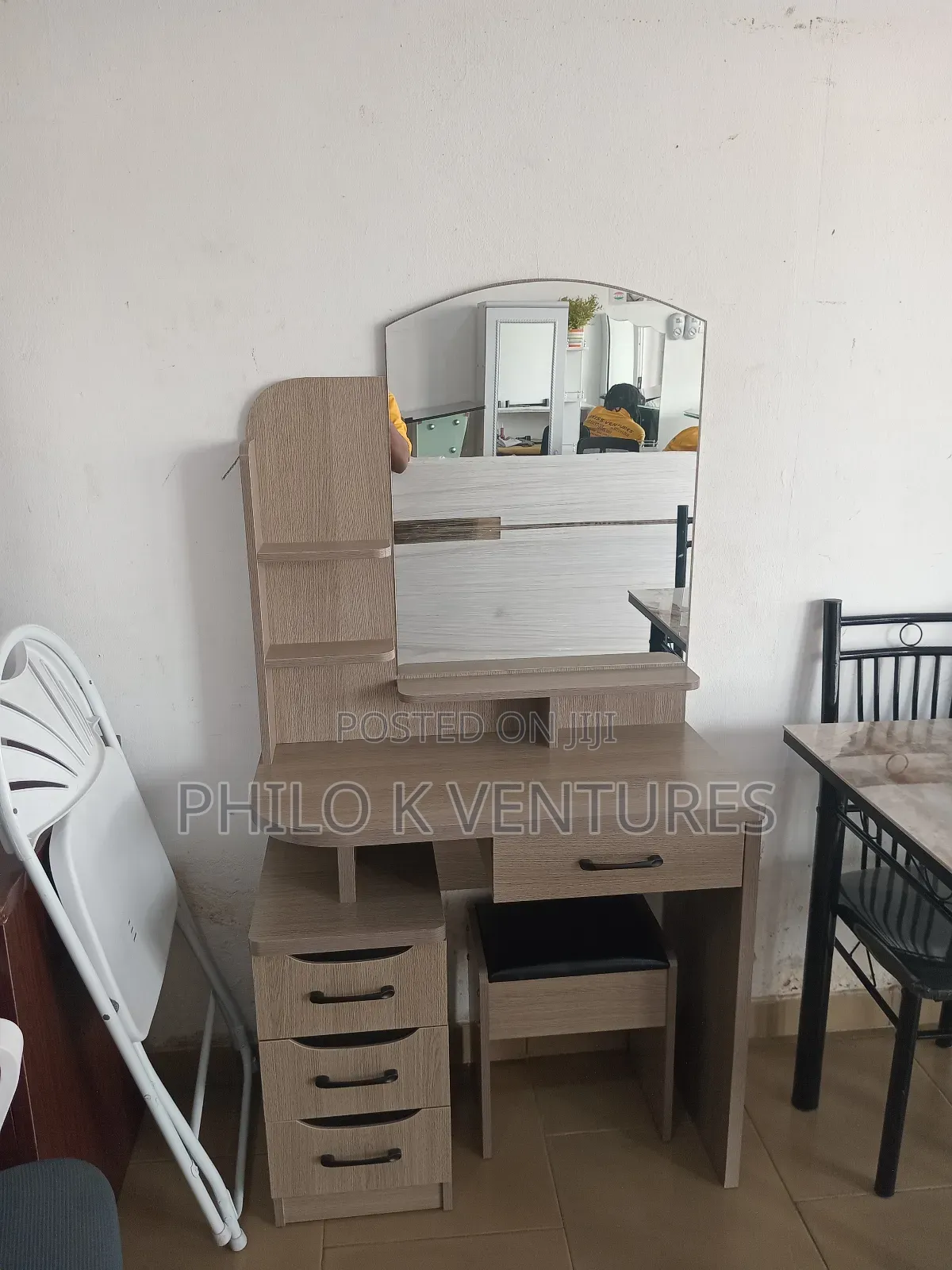 Hotel Room Multiple Drawer Dresser