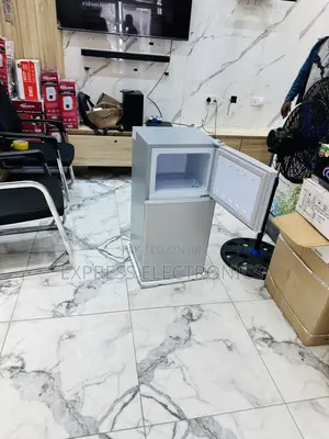 Quality Sleek Double Door Fridge Nasco Table Top