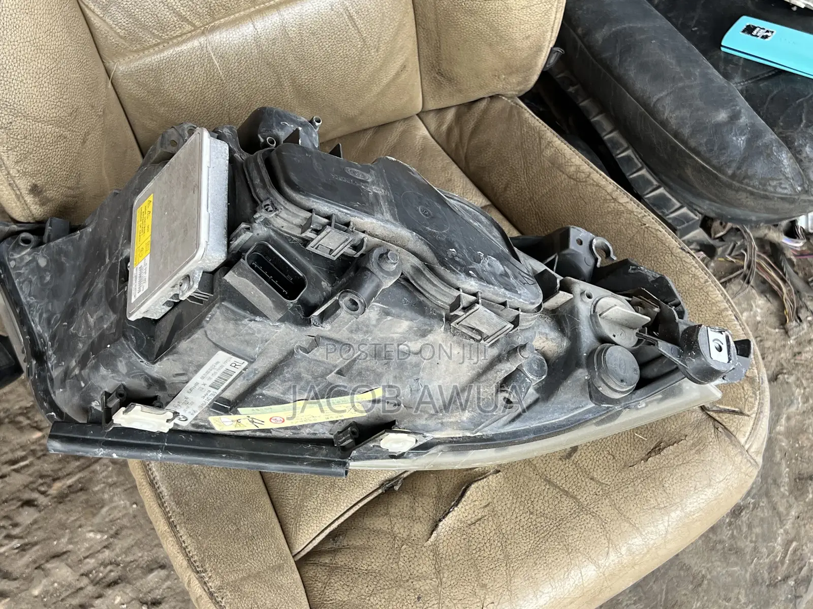 BMW 3 Series E90 2007 Headlight Available