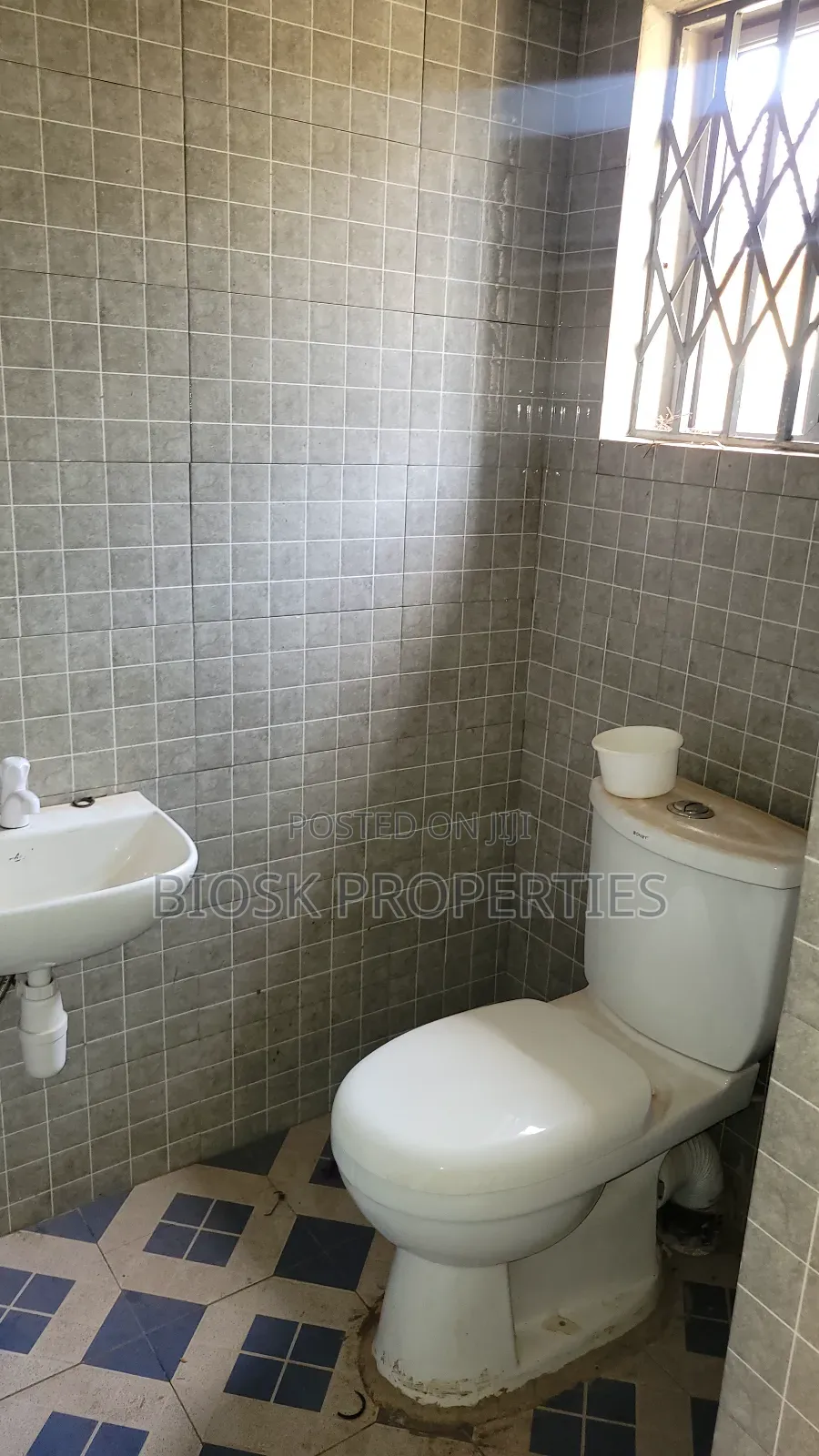 2bdrm Apartment in Biosk Properties, Valley View Area for rent
