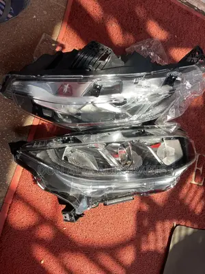 Honda Civic 2016 Head Light