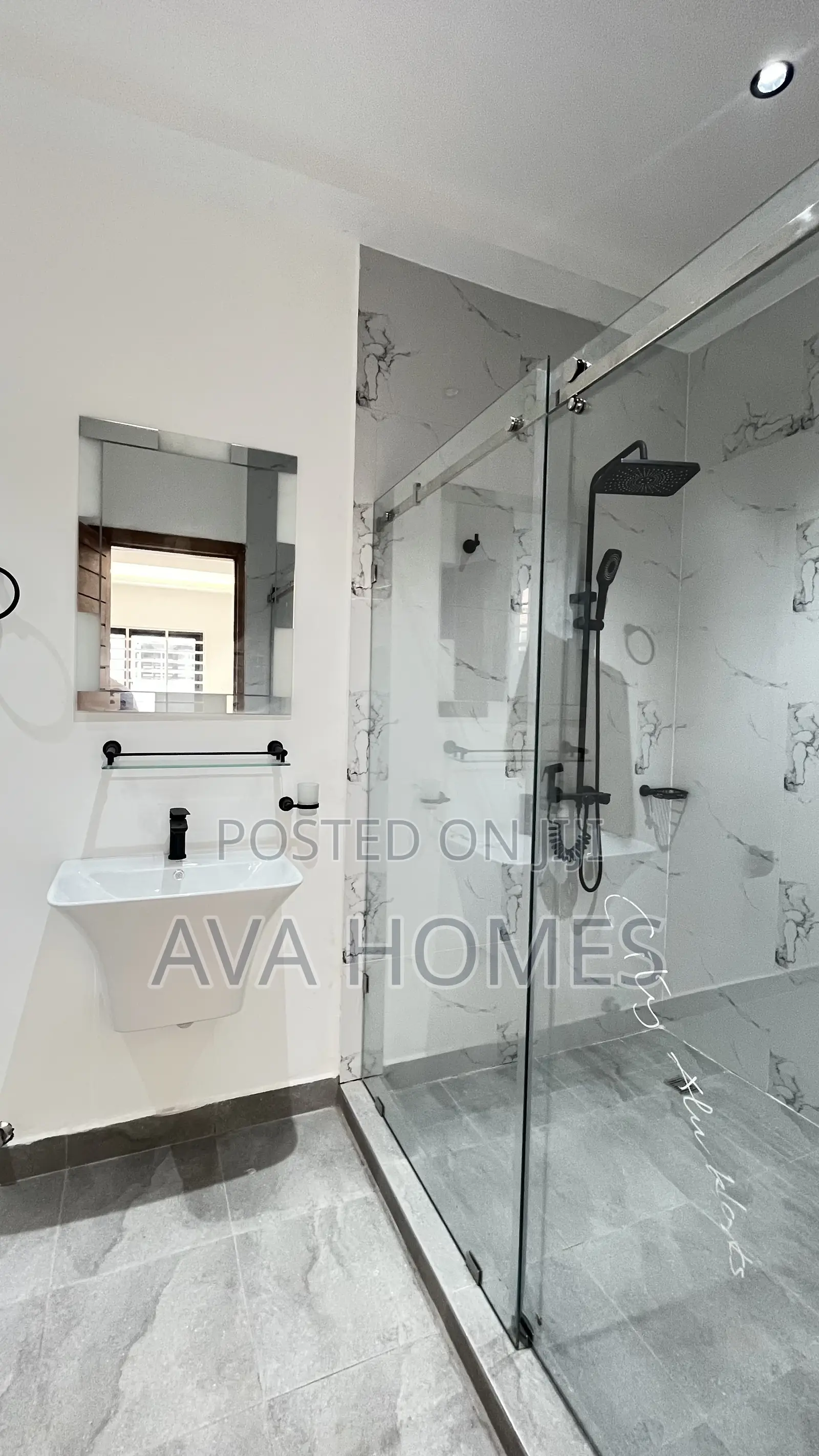 3bdrm Bungalow in Oyarifa for sale