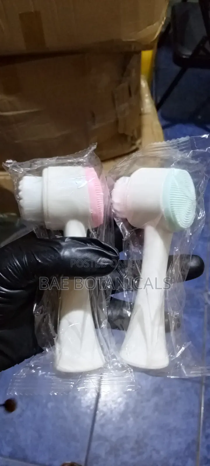 Double Sided Facial Cleansing Brush