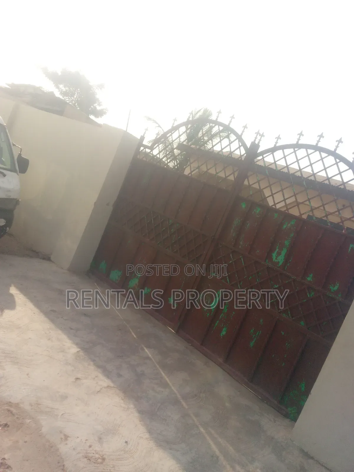 3bdrm House in Oyarifa for sale