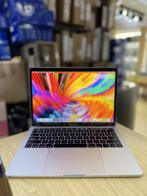 Laptop Apple MacBook Pro 2019 8GB Intel Core i5 SSD 256GB