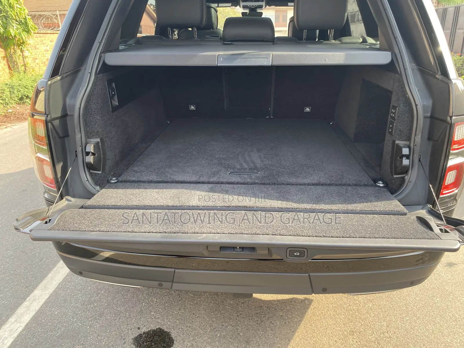 Land Rover Range Rover Vogue 2022 Black