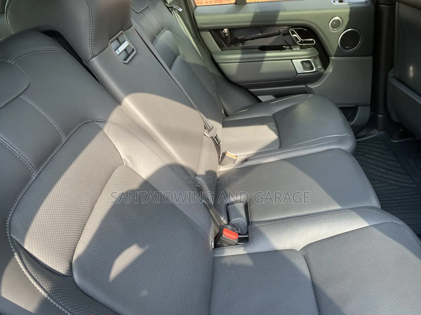 Land Rover Range Rover Vogue 2022 Black