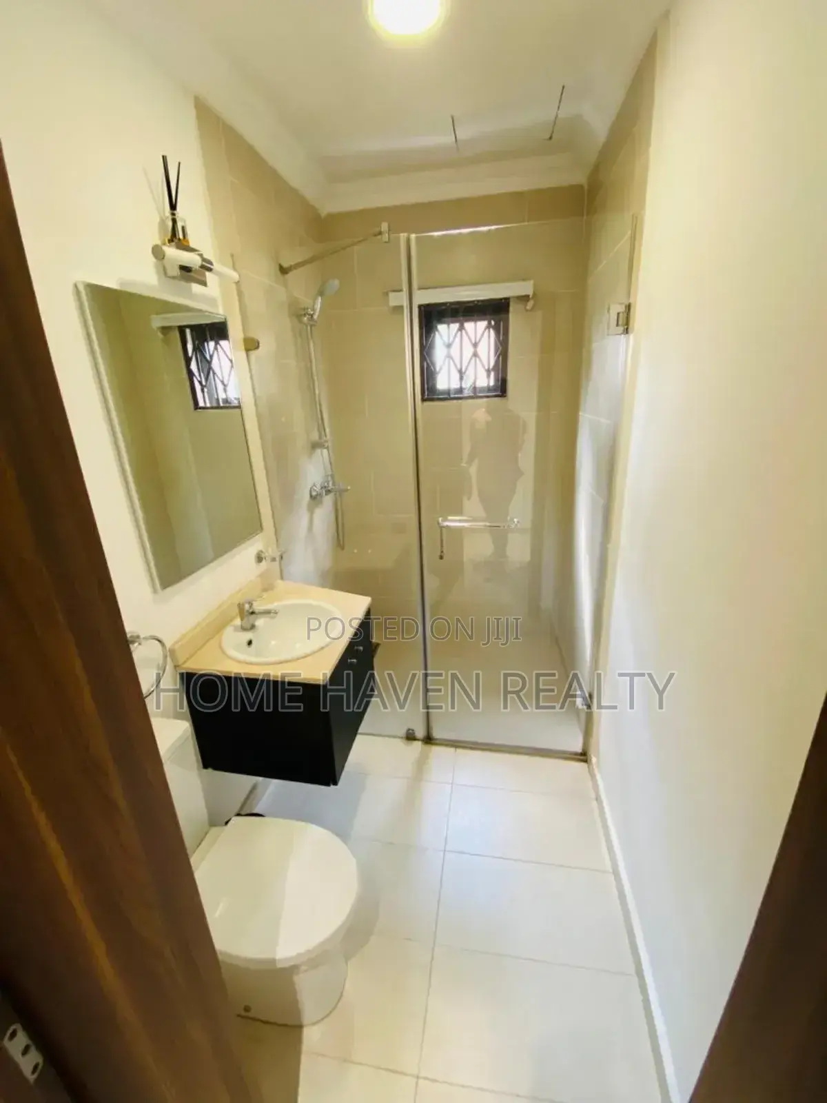 Furnished 3bdrm Apartment in Dzorwulu for rent