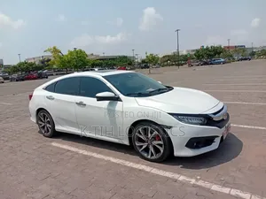 Honda Civic Touring Sedan 2019 White