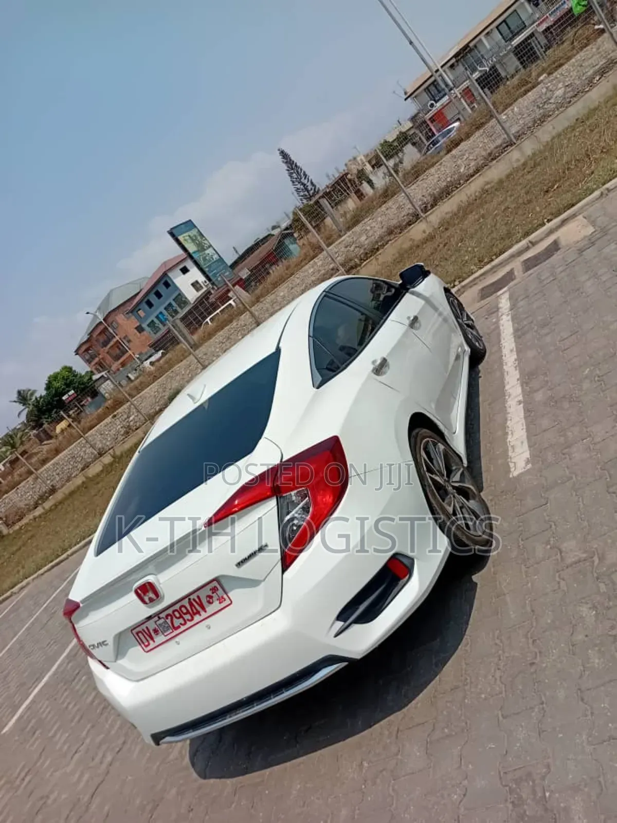 Honda Civic Touring Sedan 2019 White