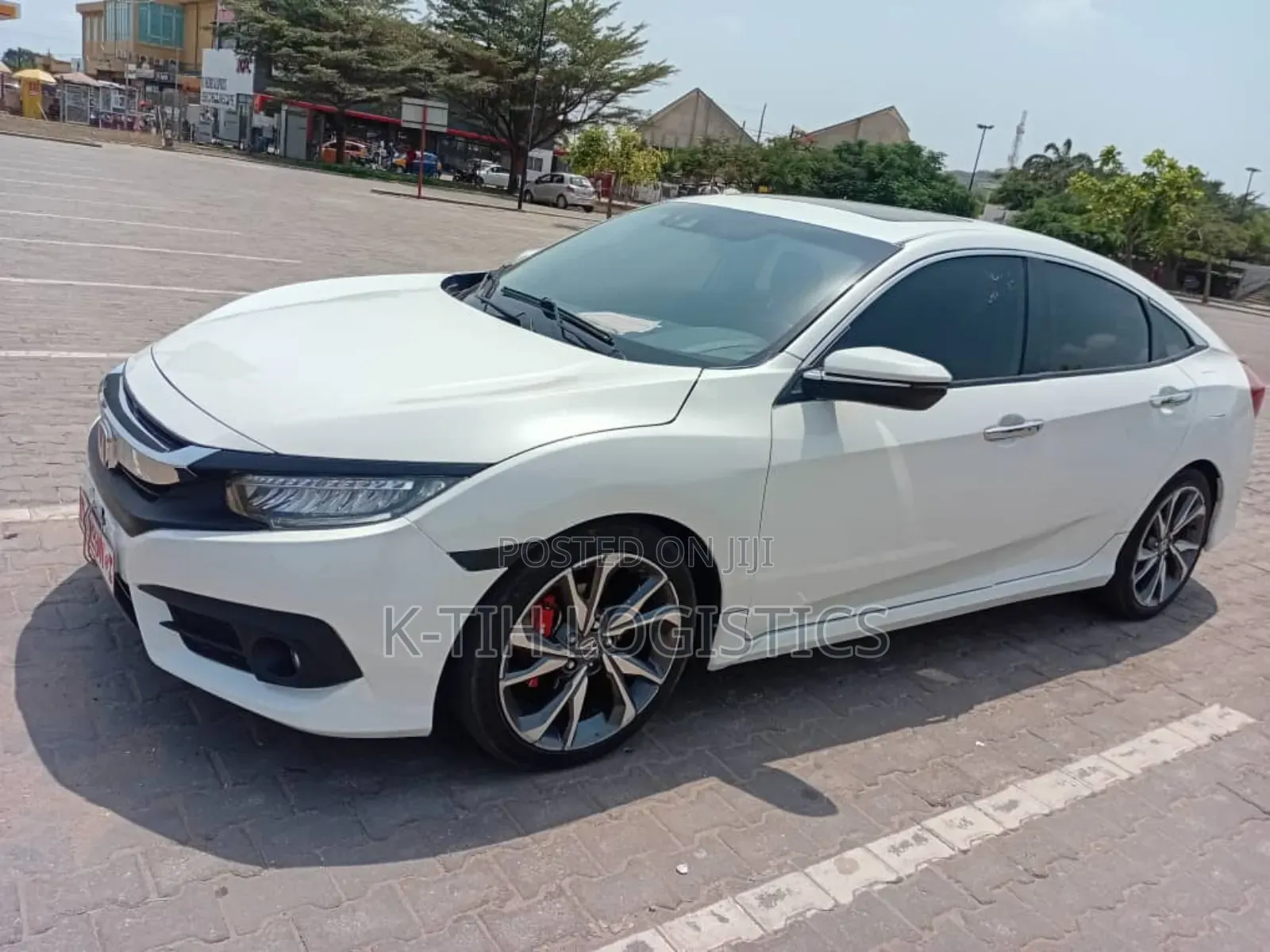 Honda Civic Touring Sedan 2019 White