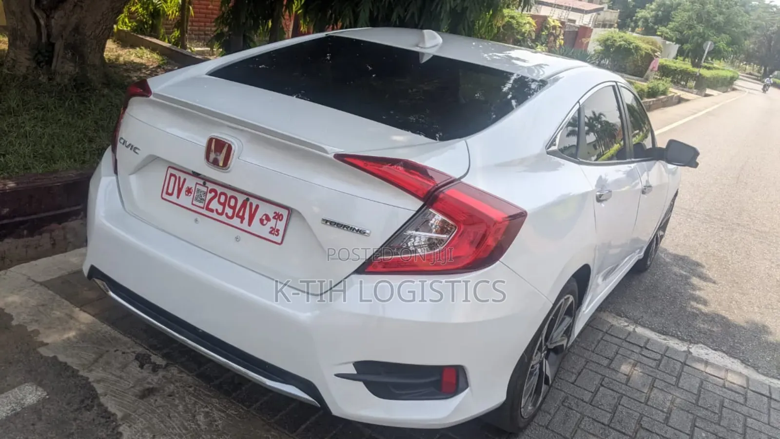 Honda Civic Touring Sedan 2019 White