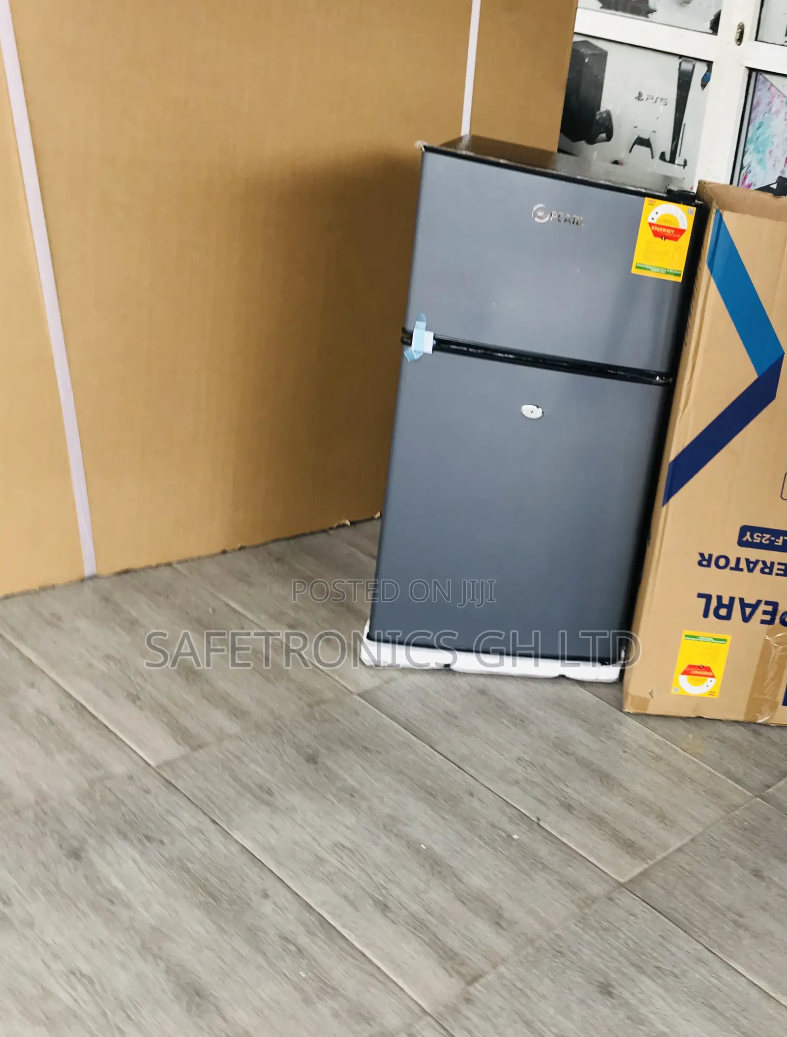 Authentic Top Freezer Pearl Doubledoor 90 Liters Dark Fridge