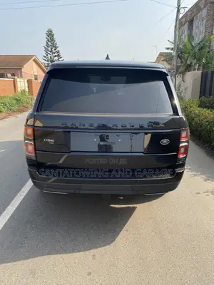Land Rover Range Rover Vogue 2022 Black