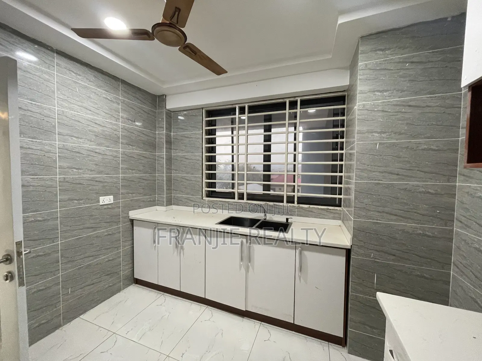 2bdrm Apartment in Pokuase for rent
