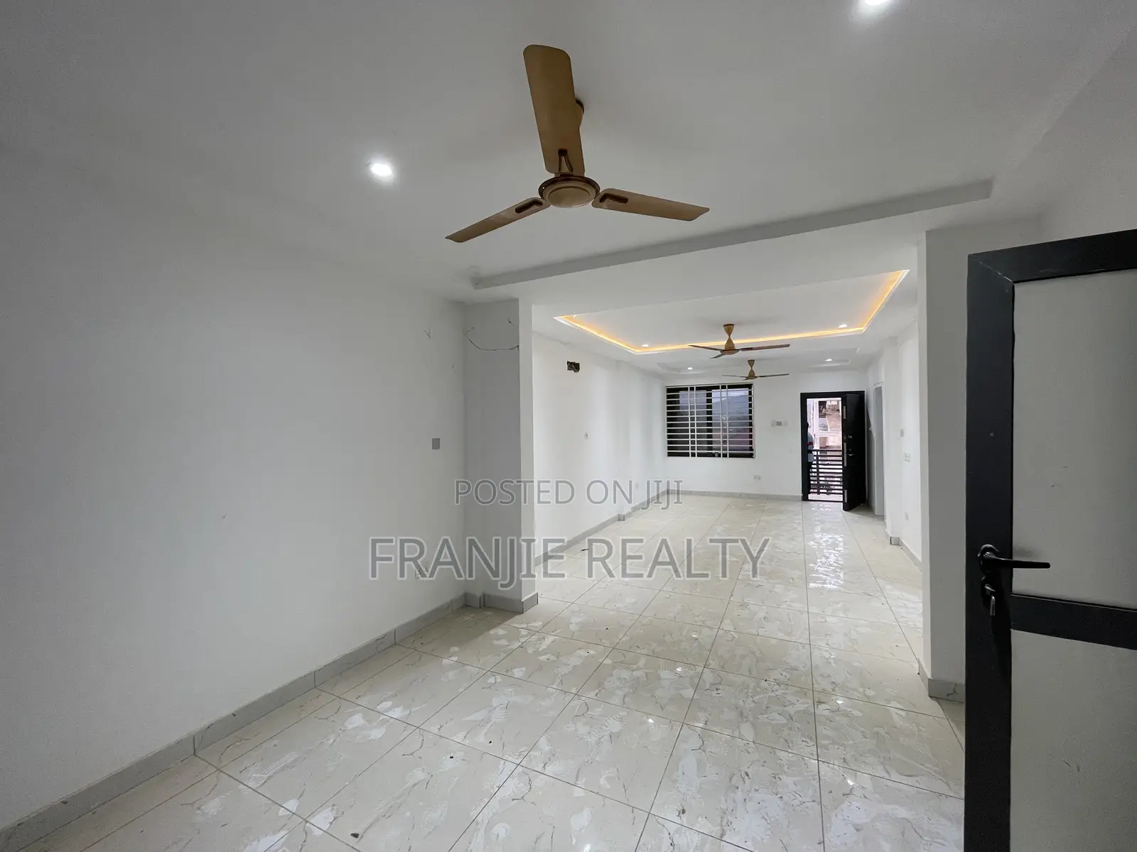 2bdrm Apartment in Pokuase for rent