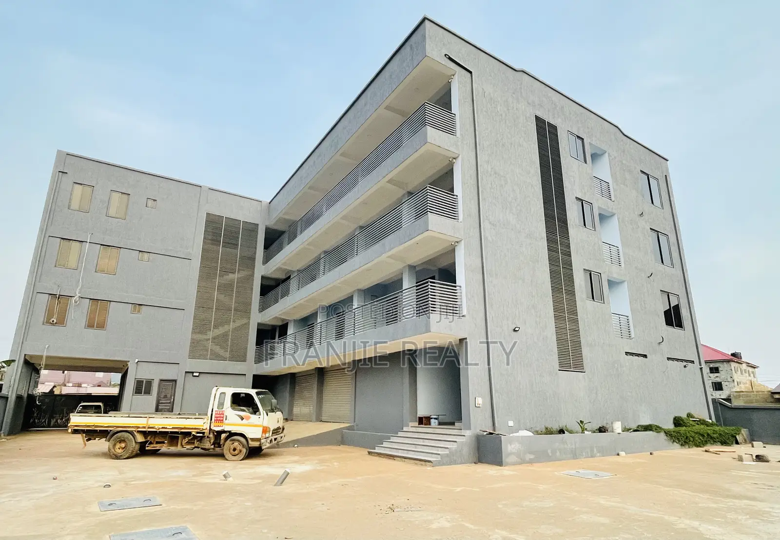 2bdrm Apartment in Pokuase for rent