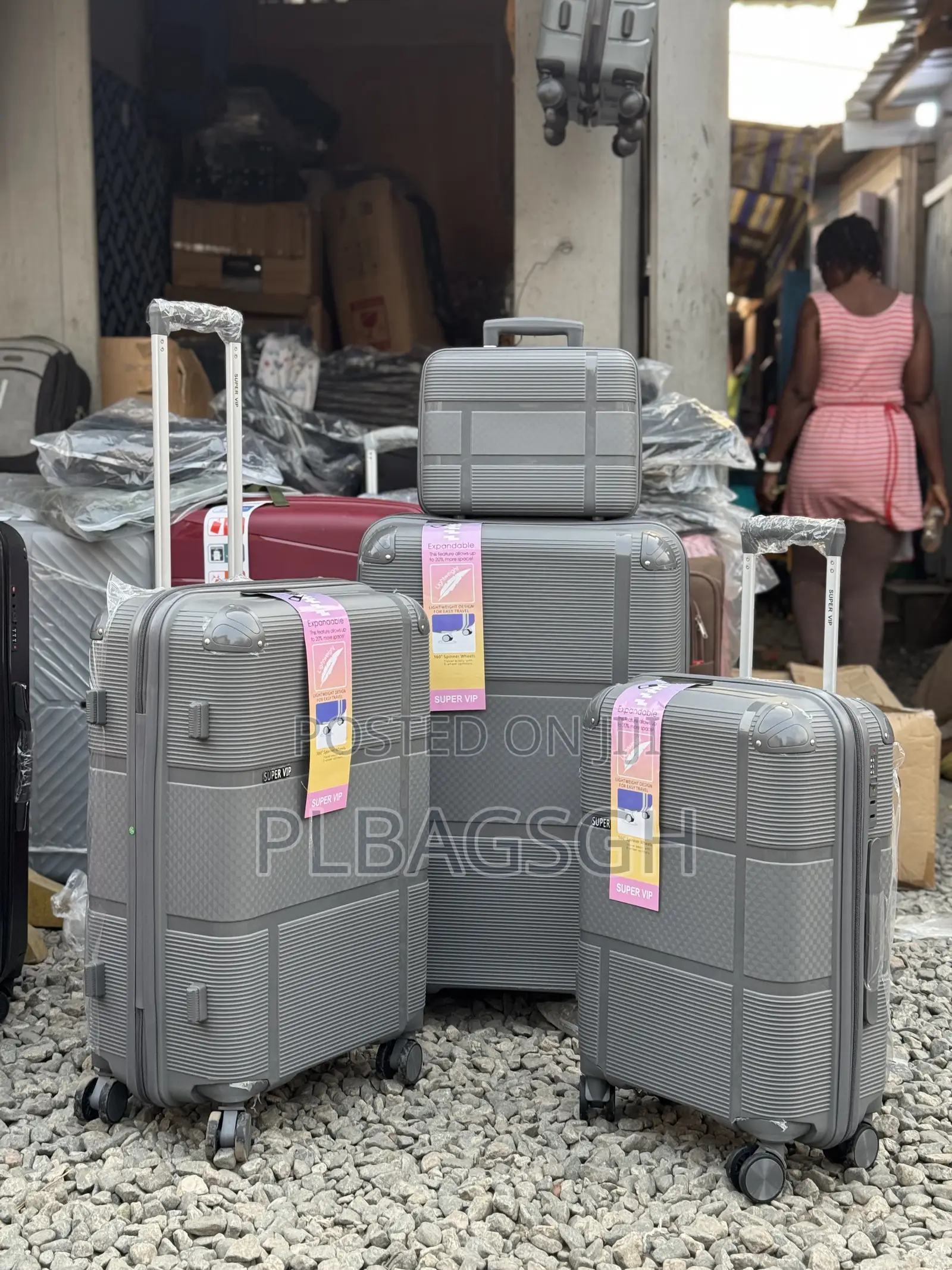 Four in One Unbreakable Trolling Traveling Bags at Plbagsgh