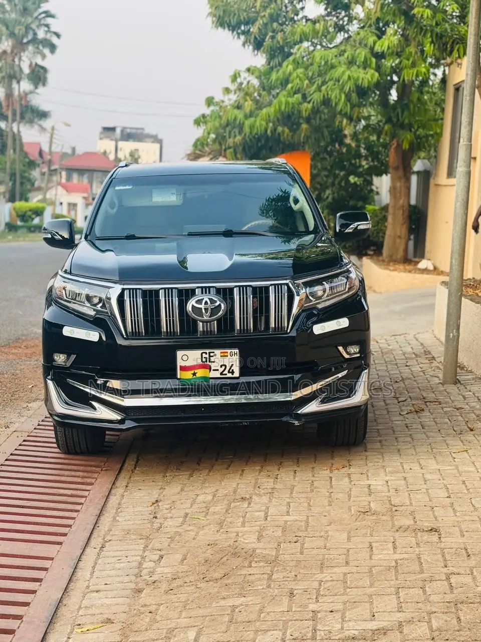 7 Seater SUV for Rent