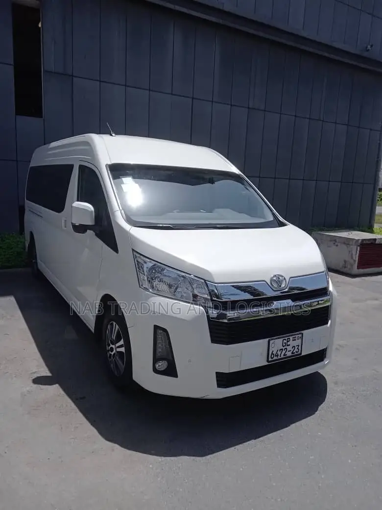 Vans and Busses for Rent