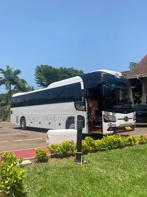 Vans and Busses for Rent