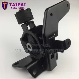 Toyota Corolla 2012-15 Gearbox Mount. Right. Original