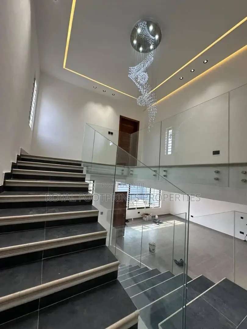 4bdrm House in Royals Footprints, Ashaley Botwe for sale