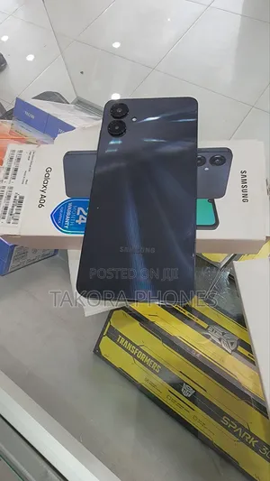 New Samsung Galaxy A06 64 GB Blue