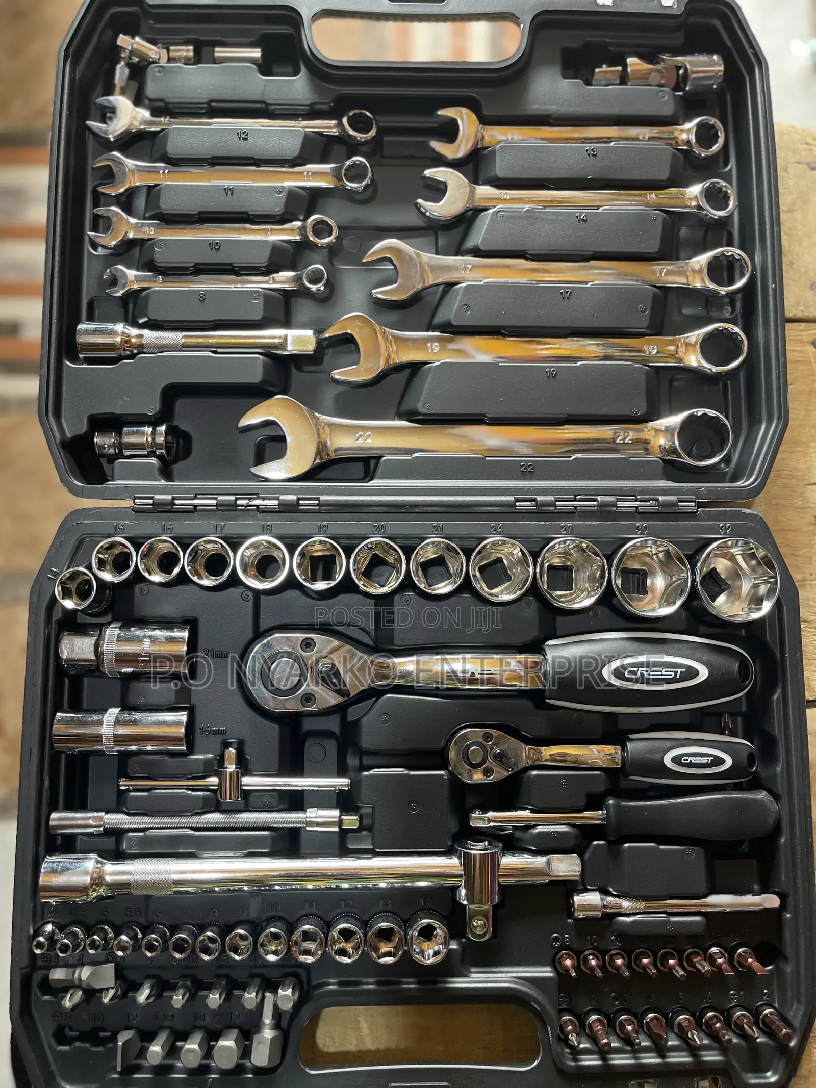 82pcs Socket Set Wrench