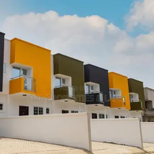 2bdrm Townhouse / Terrace in East Legon Hills, Bawaleshie for rent