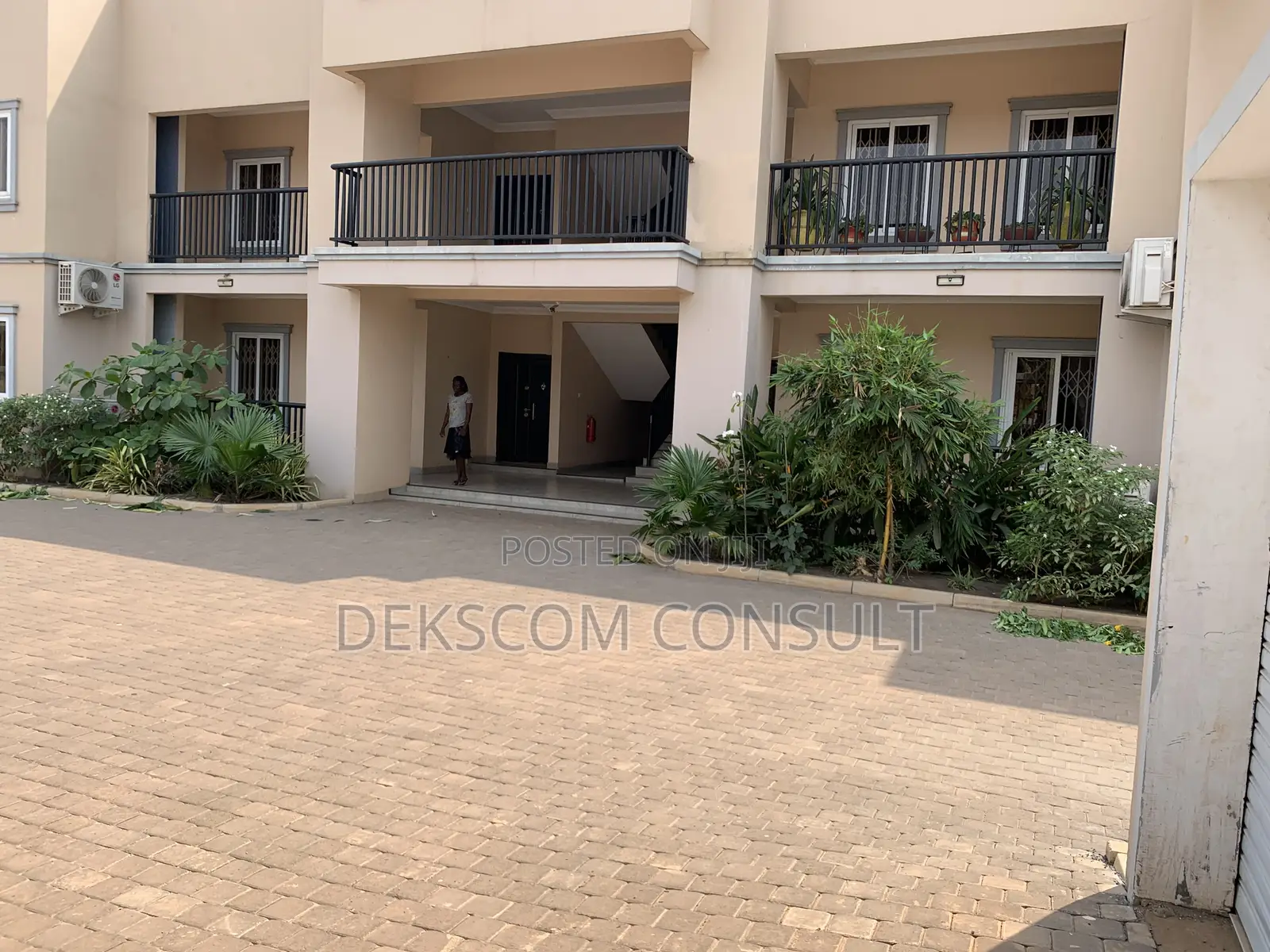 3bdrm Apartment in Adenta for rent
