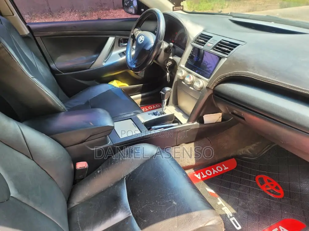 Toyota Camry 2011 Black