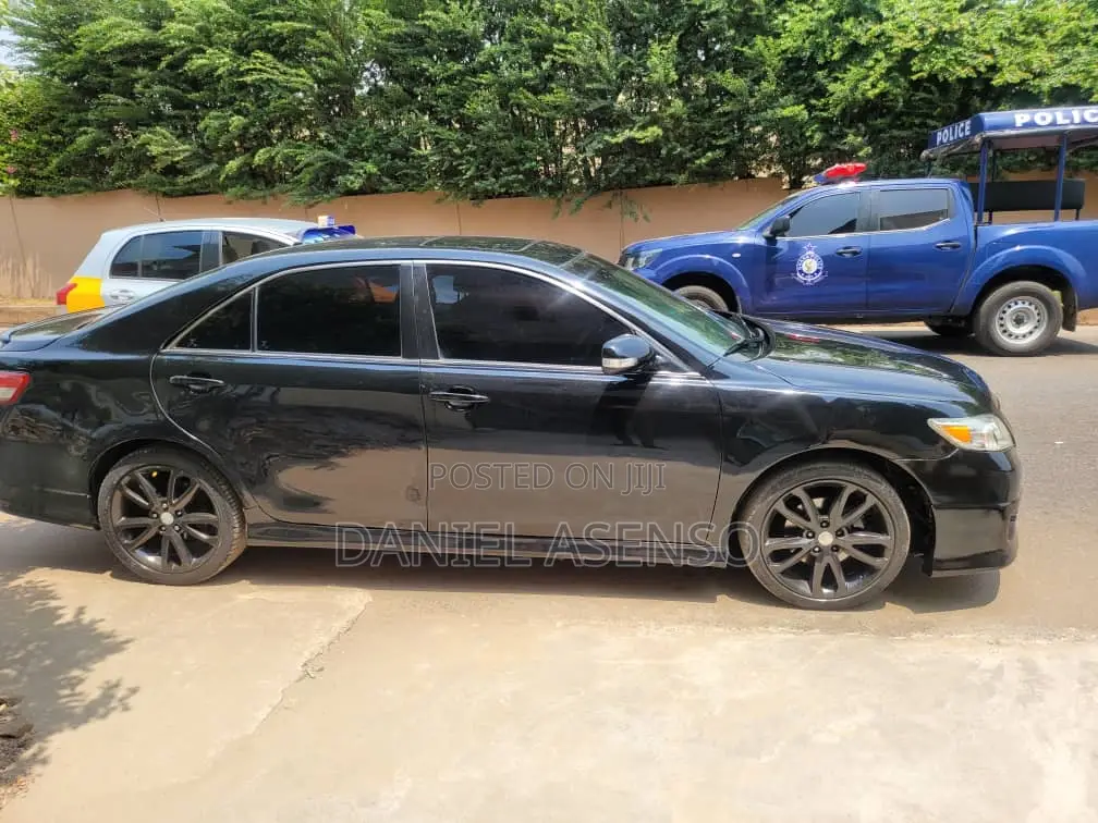 Toyota Camry 2011 Black