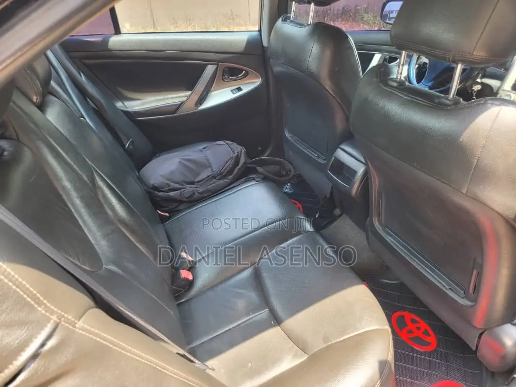 Toyota Camry 2011 Black