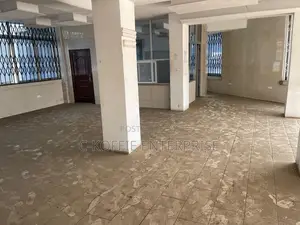 Banking Hall / Office of 400sqm at Achimota