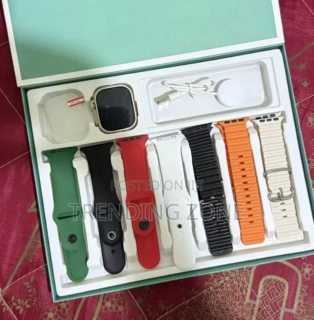 Crown G700 Smartwatch