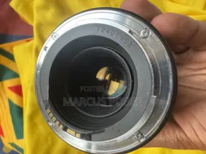 Canon Macro 100mm Lens
