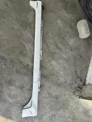 2016-2020 Honda Civic Molding OEM