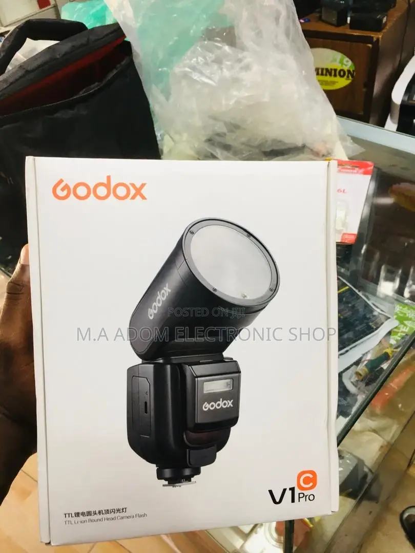 Godox V1 Pro: Your Key to Stunning Lighting