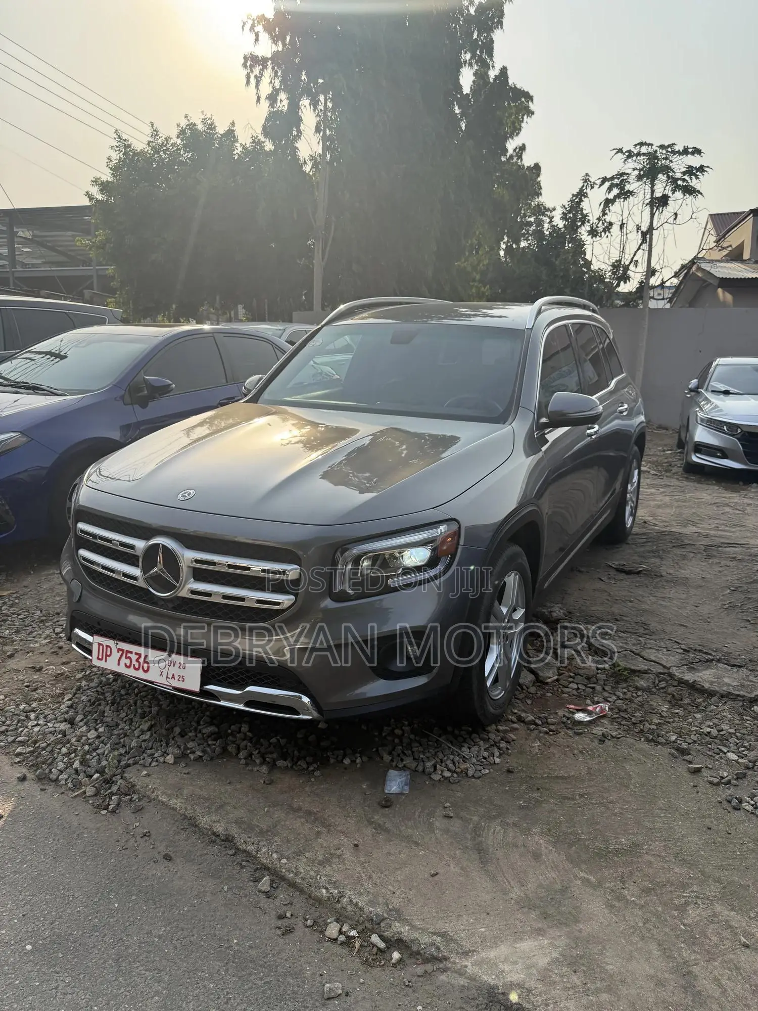 Mercedes-Benz GLB-Class GLB 250 4MATIC 2022 Gray
