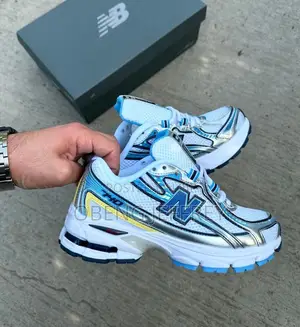 Photo - Original New Balance 740 White/Blue