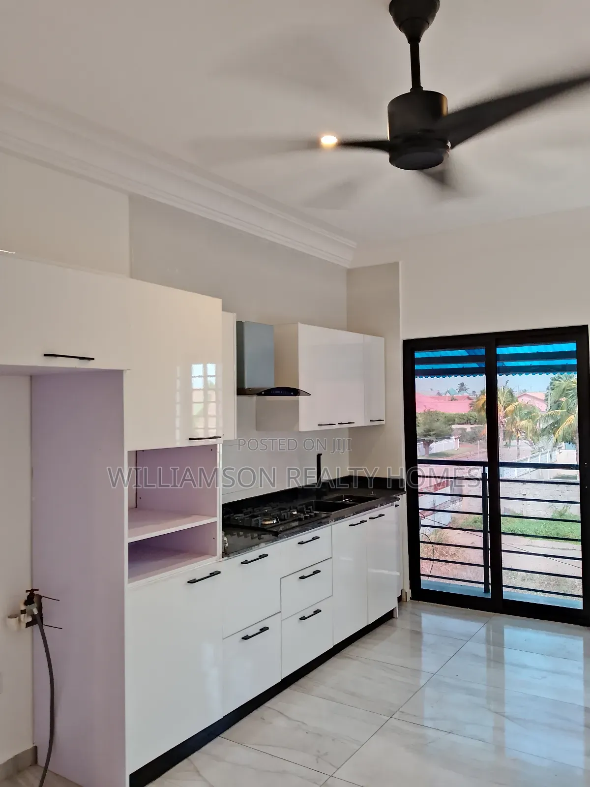 2bdrm Apartment in Community 20 Estate, Spintex for rent