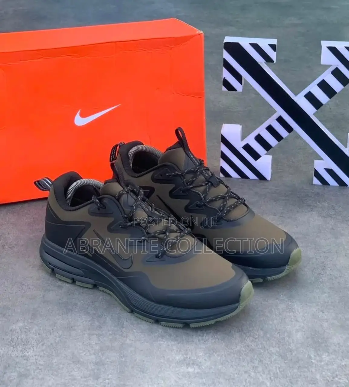 Nike Air Max Shield Goretex Sneakers