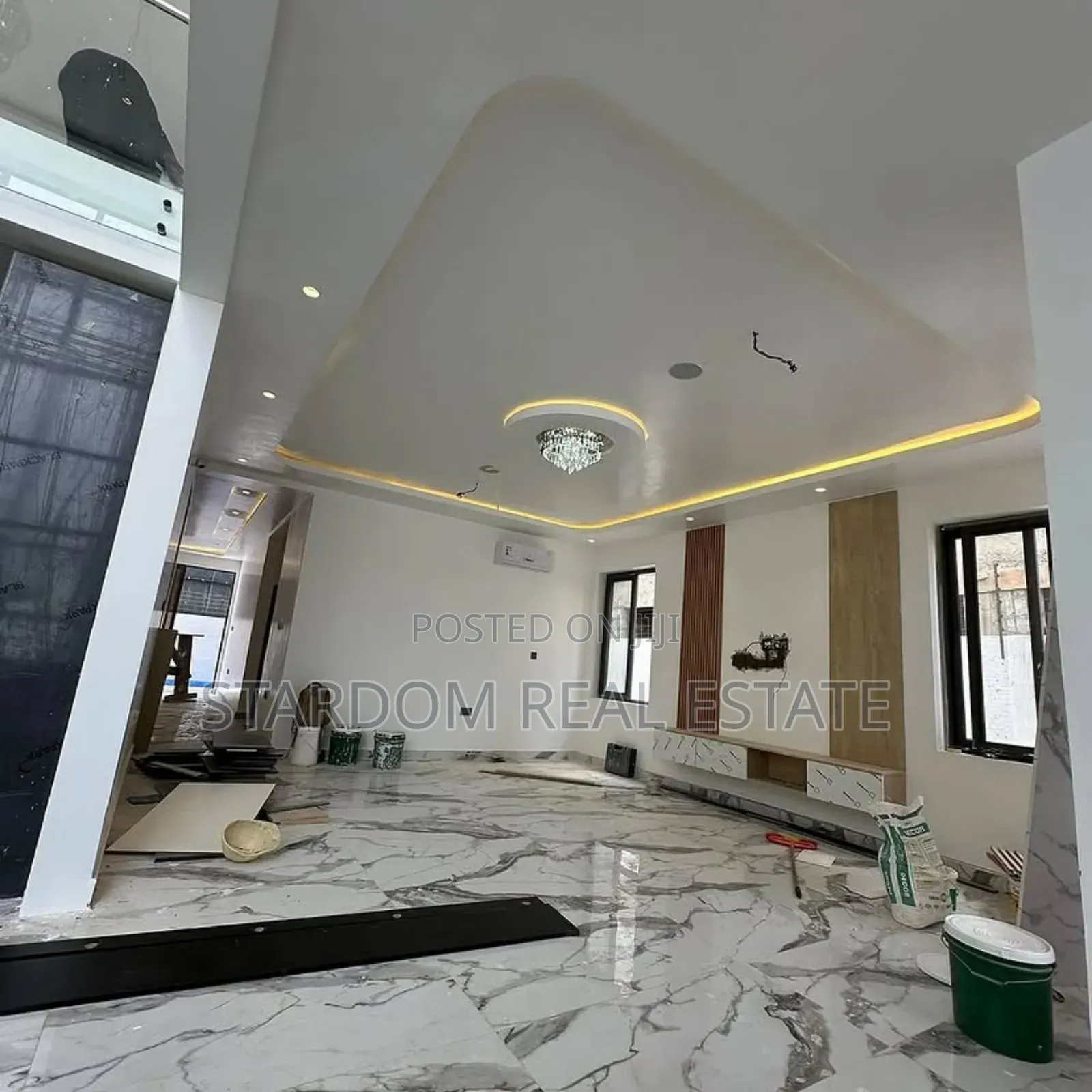 4bdrm Duplex in East Legon Hills for sale