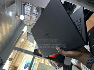 Laptop Dell Inspiron 15 8GB Intel SSD 128GB