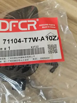 2019-2022 Honda Hr-v 71104-T7w-A10za Cover, Fr. Towing Hook