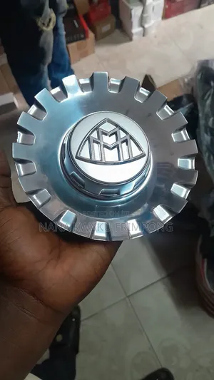 Mercedes-Benz W204 W205 Hubcaps (MAYBACH THREAD)Available