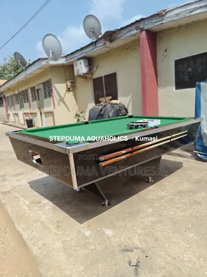 Normal Boafd Snooker Table / Not Coin Operated